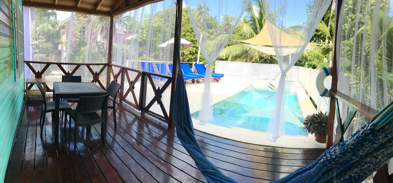 Hummingbirds Cabins Caye Caulker Eksteriør billede