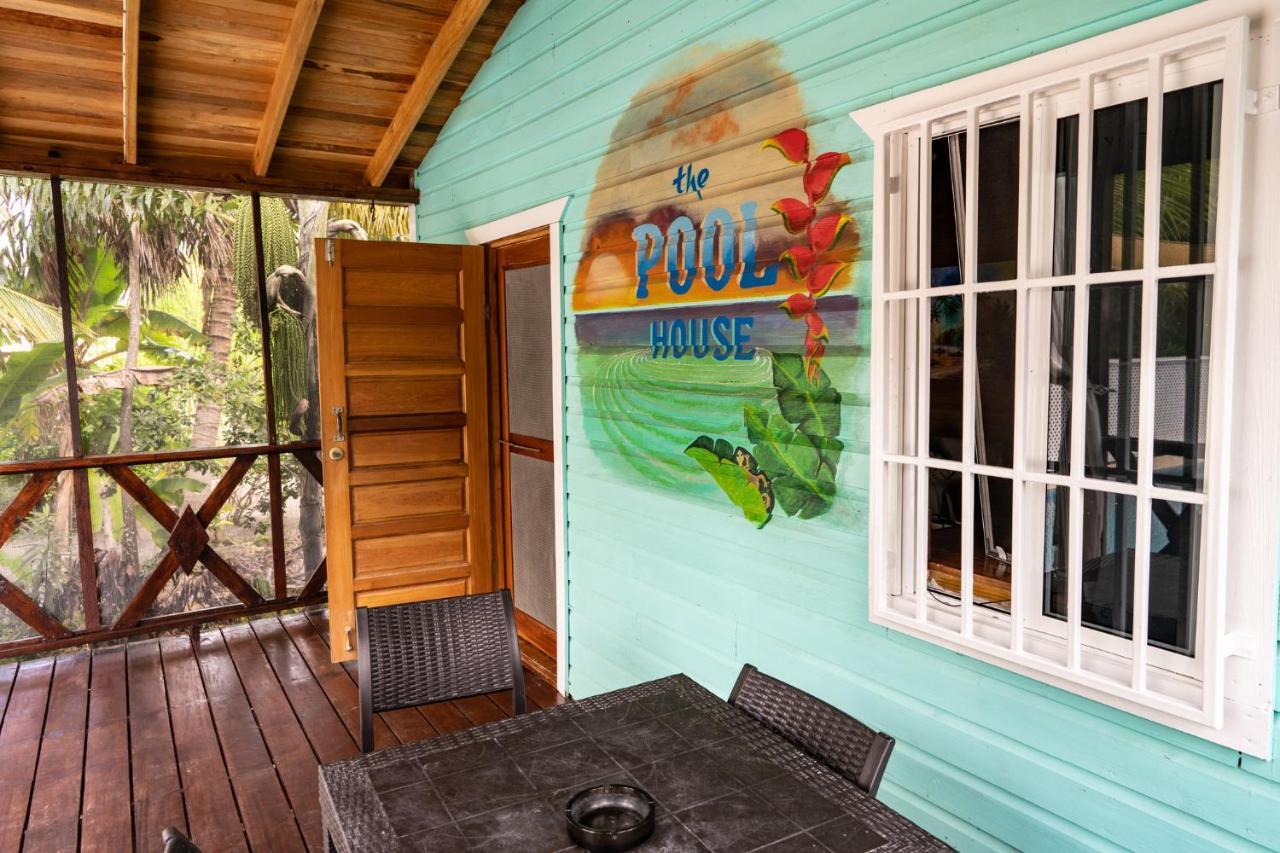 Hummingbirds Cabins Caye Caulker Eksteriør billede